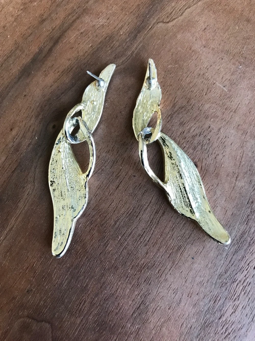 Vintage Goldtone Blue Green Enamel Dangle Pierced Earrings Statement 80s 90s‎